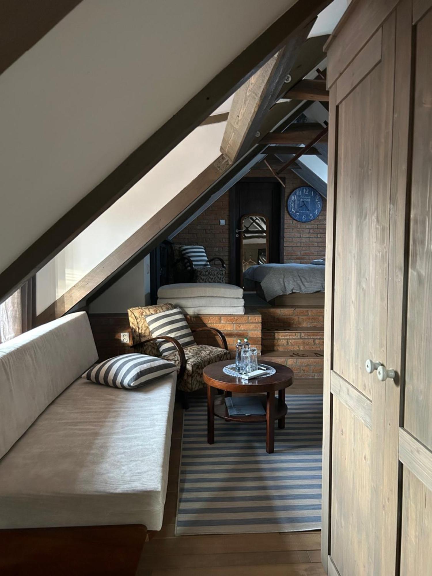 Hotel Dvor 13 Hokovce Zewnętrze zdjęcie